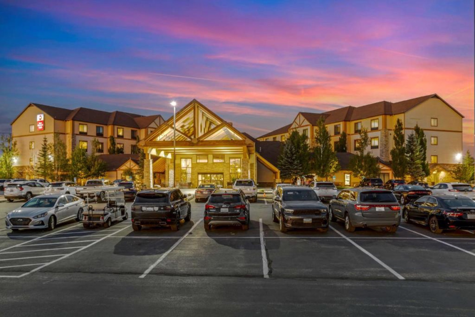 Exterior of the Bryce Canyon Grand Hotel at dusk